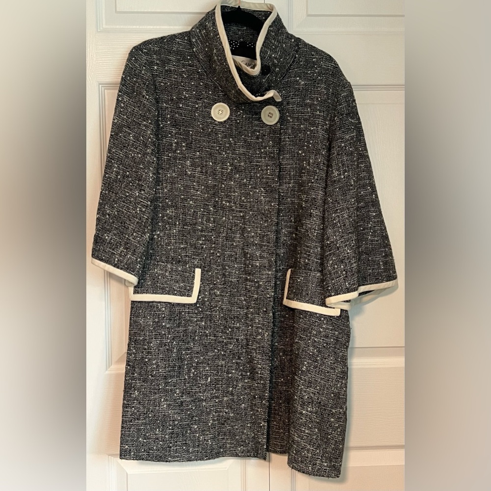 Sara Campbell Black & White Tweed Half Sleeved Jacket with Cream Trim
